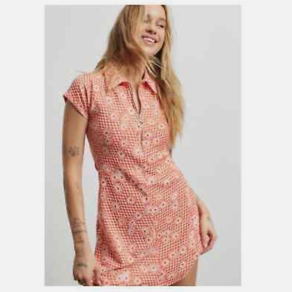 Urban Outfitters Arlo Zip A-Line Mini dress orange daisies small